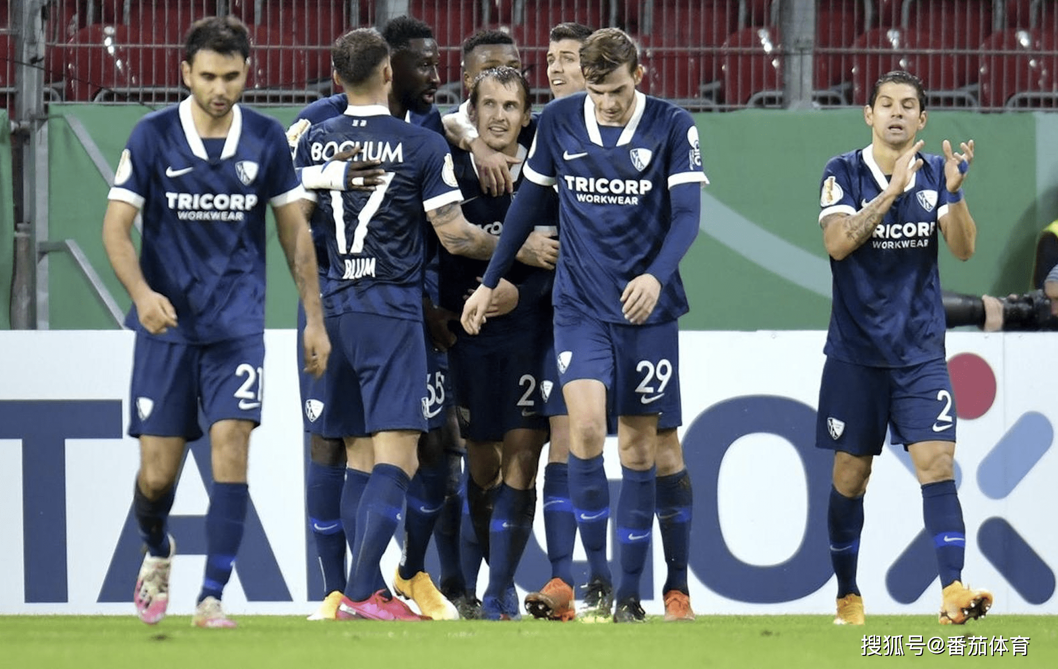 爱游戏体育平台 -关于上海久事发布备战花絮，国际比赛日防线松动，德国杯任务艰巨，医务组通报恢复的信息