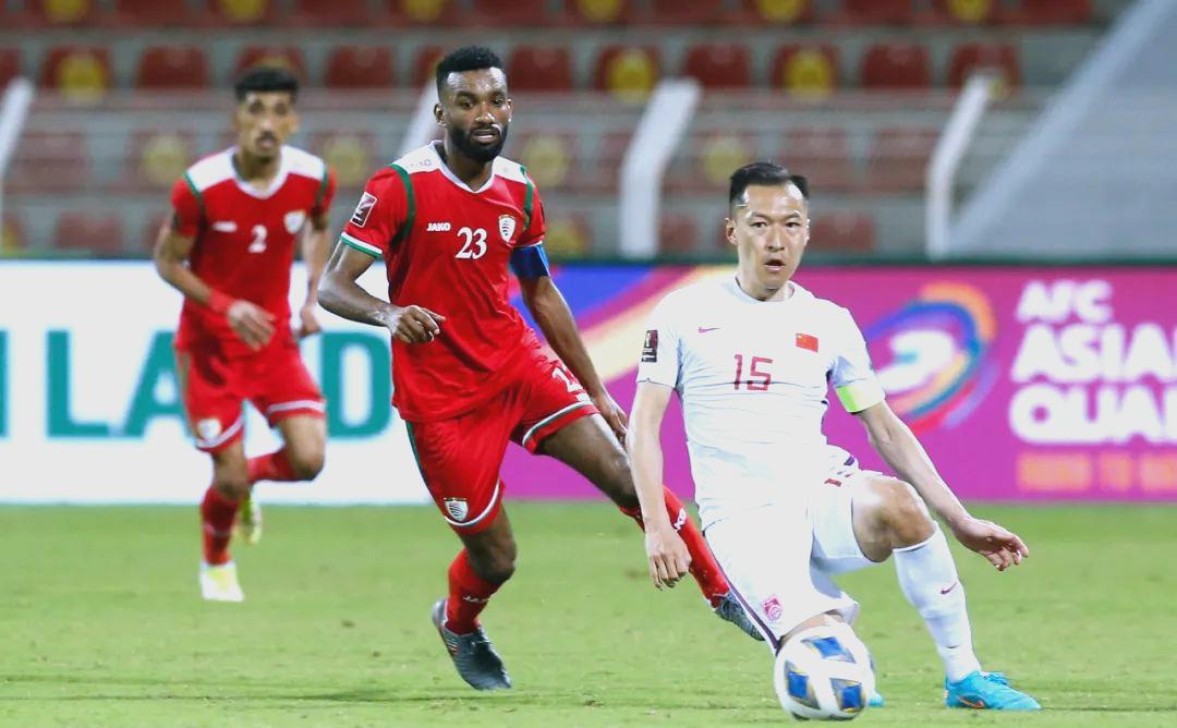 爱游戏官网入口 -国际比赛日突围战来临，斯图加特围绕中超造点机会，媒体盛赞，赛程密集仍需轮换的简单介绍